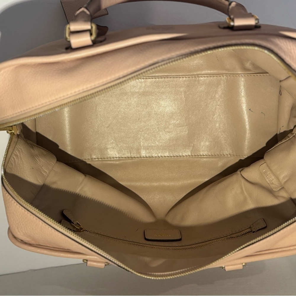 Loewe Amazona Bag Light Pink Authenticity Guaranteed - Picture 5 of 16